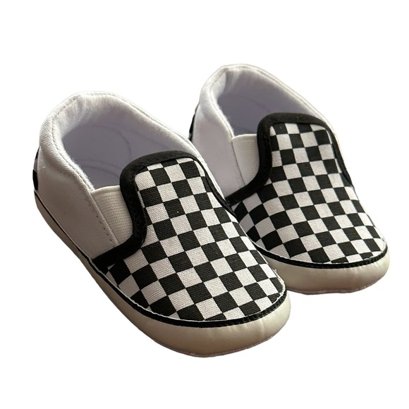 Toddler Checker Print Soft Canvas Sneaker - Picture 3 of 6